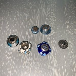 Cute Pandora charms, in the best condition!